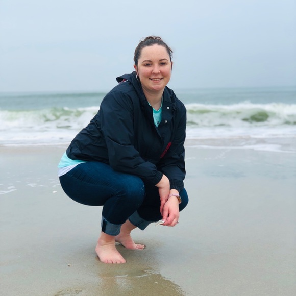 Meet your Posher, Beverly - Picture 1 of 1